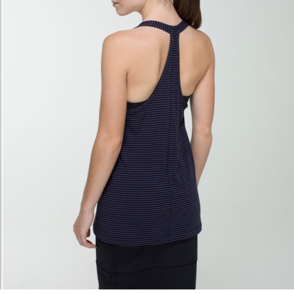 LULULEMON Mountain Tank - Picture 2 of 6